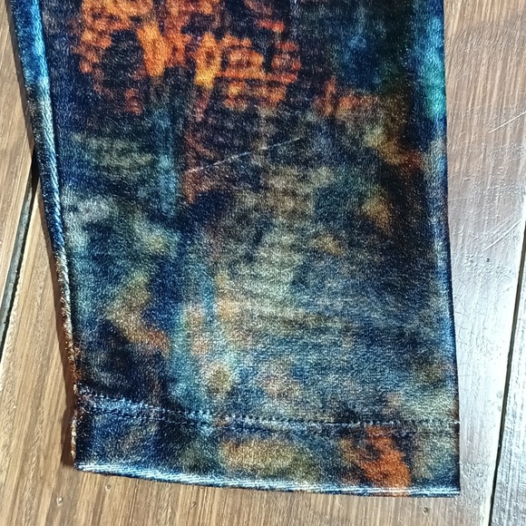 New Soft surroundings Brushed Velvet Brown Blue Multicolor Wrap Top Medium - Picture 5 of 9